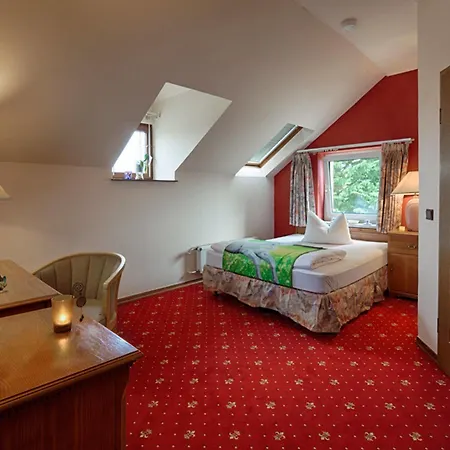 Hotel Hotel Dallgow 3*