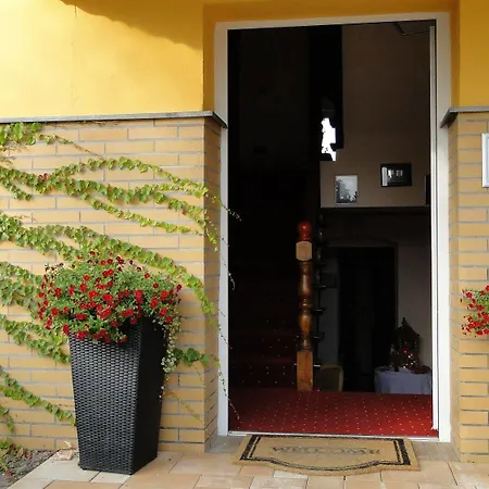 Hotel Hotel Dallgow 3*