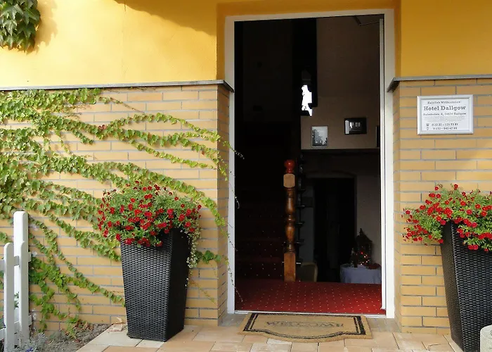 호텔 Hotel Dallgow 3*